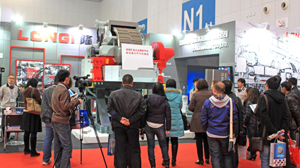 隆基展品现场成交吸引了媒体的关注